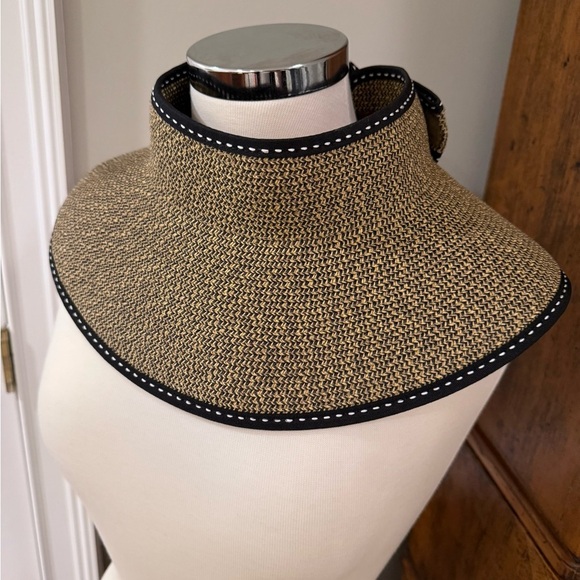 Sunnsand Packable Visor - Picture 5 of 8